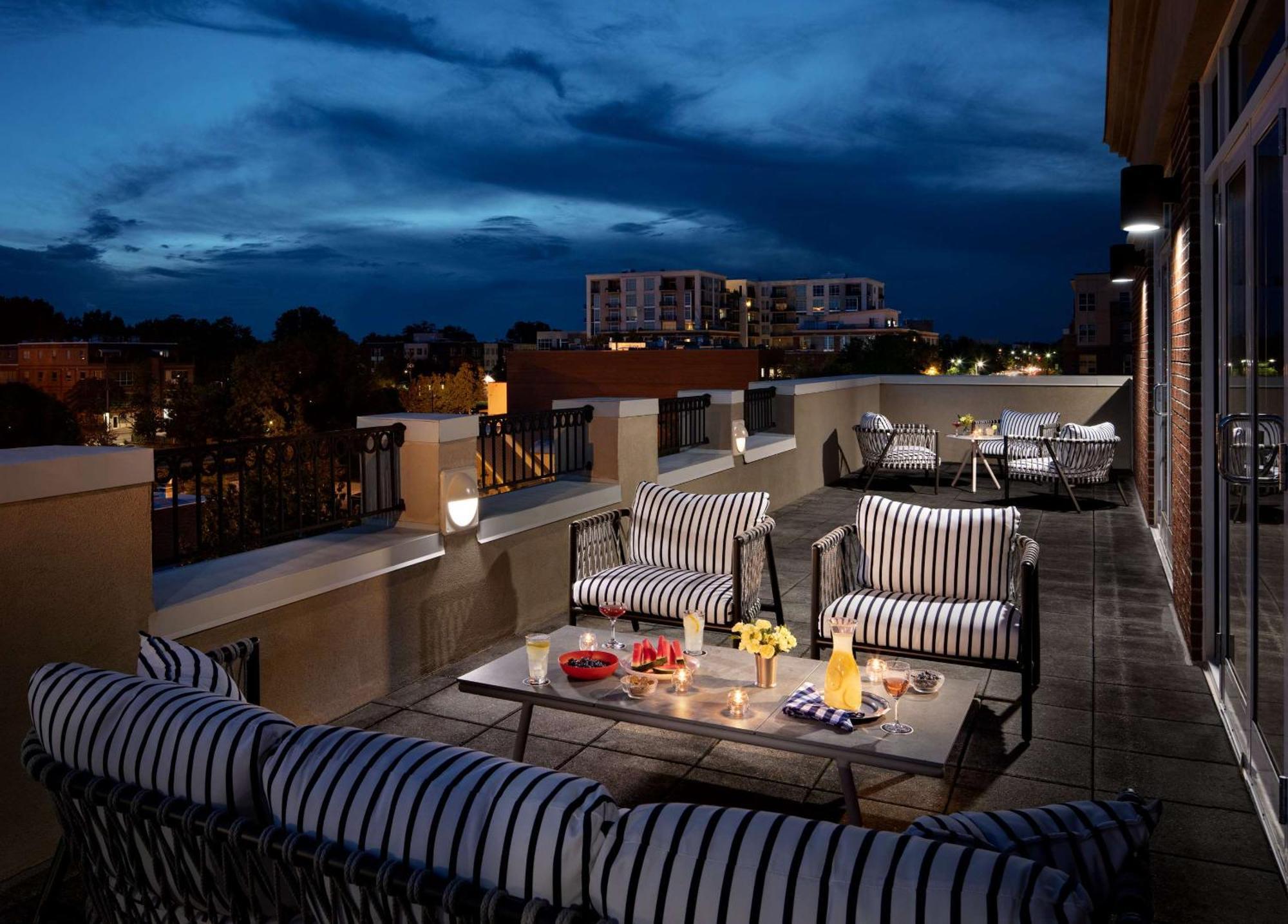 Graduate By Hilton Chapel Hill Hotel Ngoại thất bức ảnh